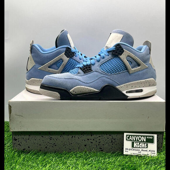 Jordan 4 Retro University Blue Size 10.5 - Picture 1 of 8
